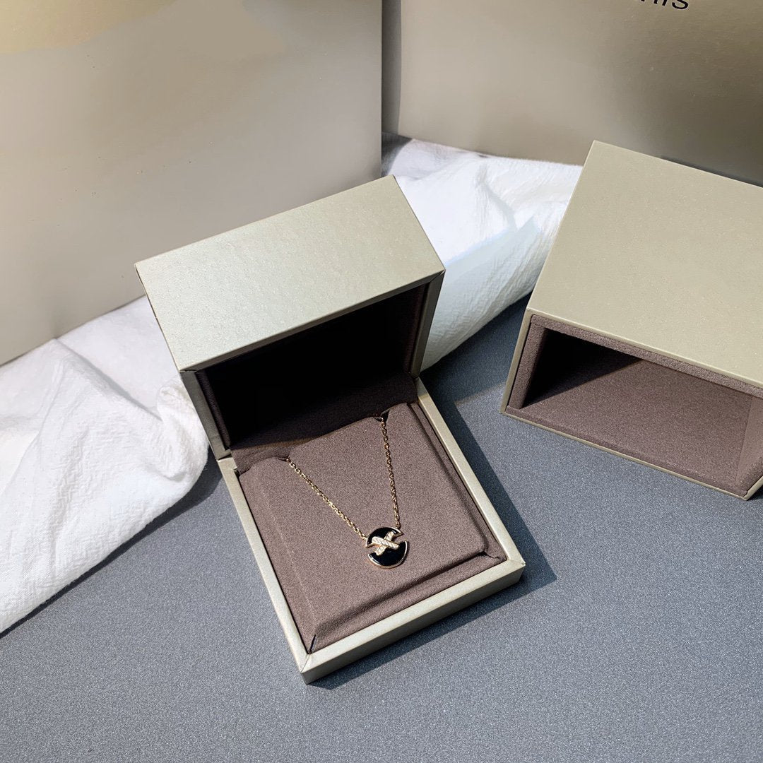 [Elara jewelsry ]JEUX DE PINK GOLD DIAMOND NECKLACE