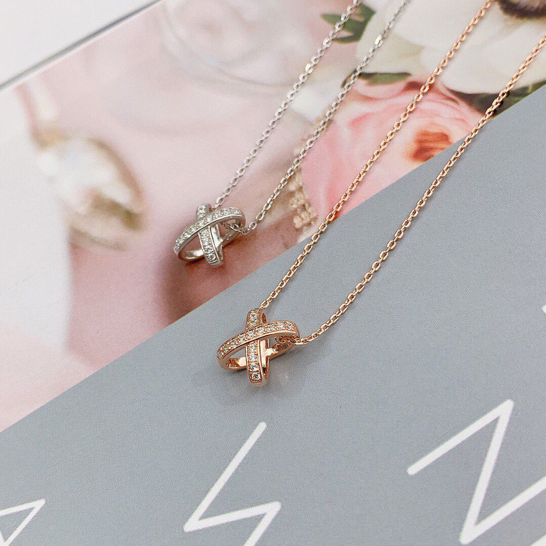 [Elara jewelsry ]JEUX DE DIAMOND NECKLACE