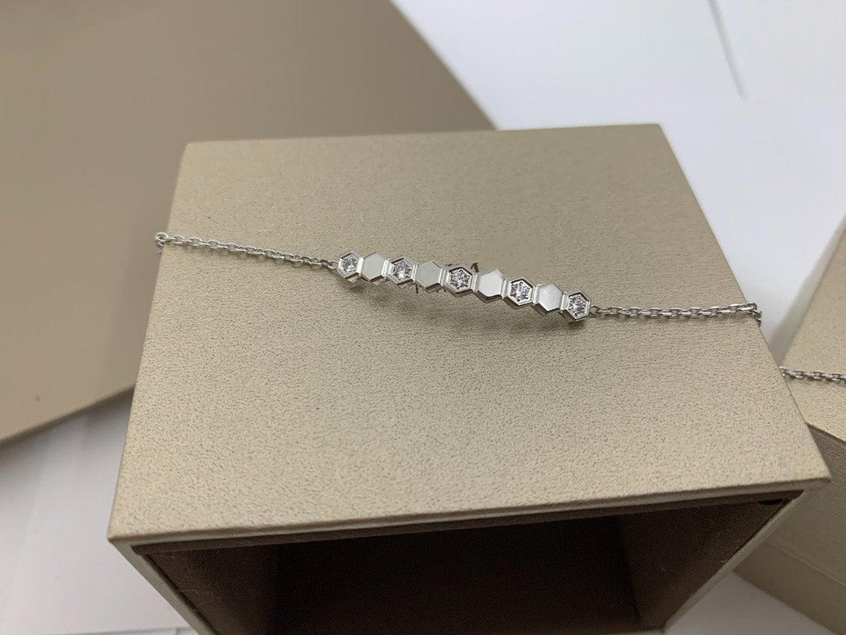 [Elara jewelsry ]BEE LOVE BRACELET DIAMOND