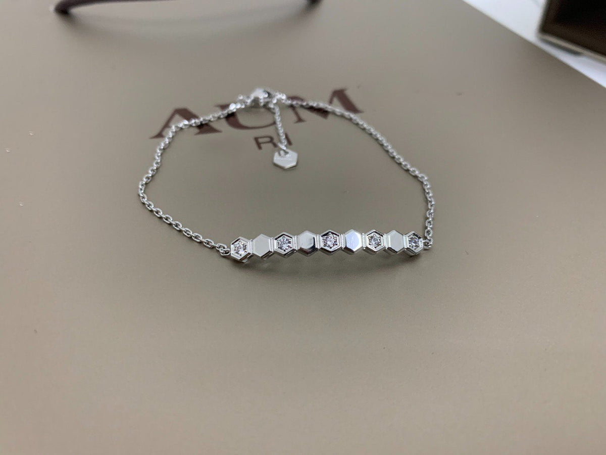[Elara jewelsry ]BEE LOVE BRACELET DIAMOND