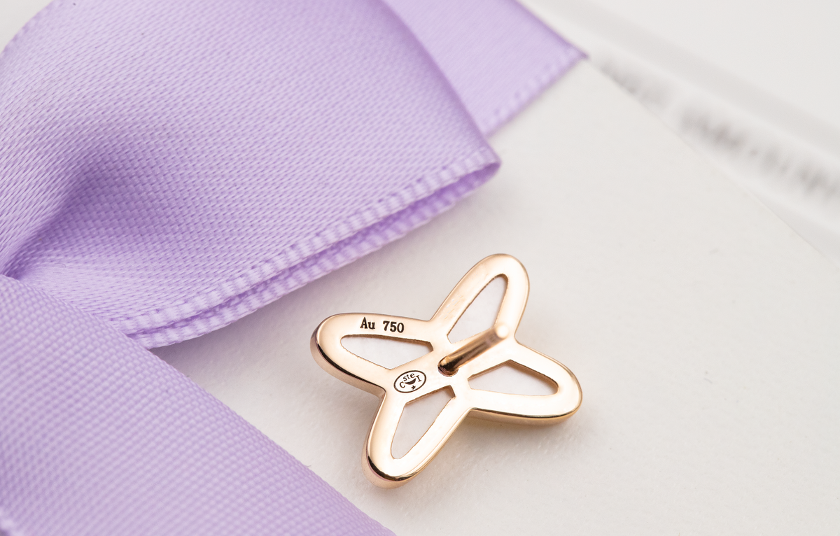 [Elara jewelsry ]JEUX DE WHITE MOP PINK GOLD DIAMOND EARRINGS