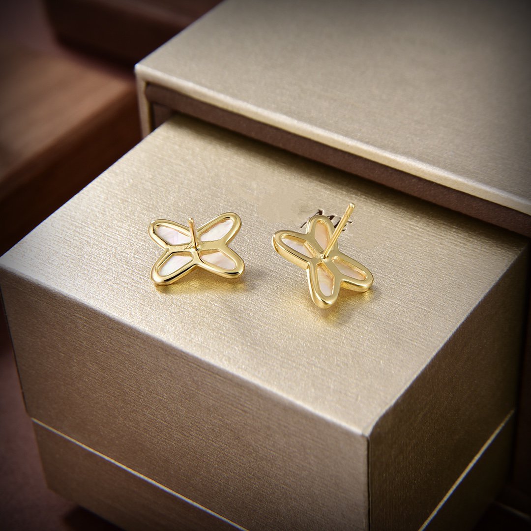[Elara jewelsry ]JEUX DE WHITE MOP GOLD DIAMOND EARRINGS