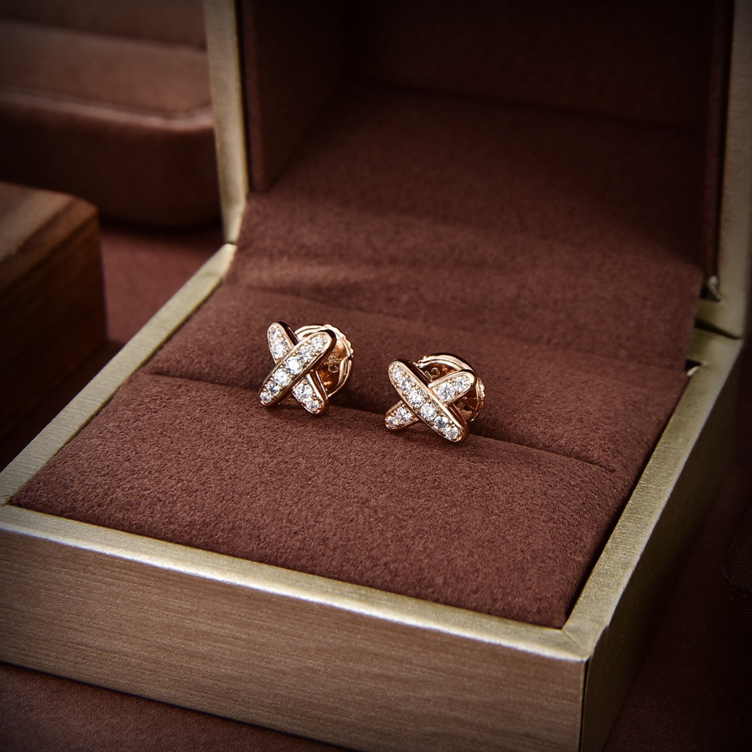 [Elara jewelsry ]JEUX DE GOLD DIAMOND EARRINGS