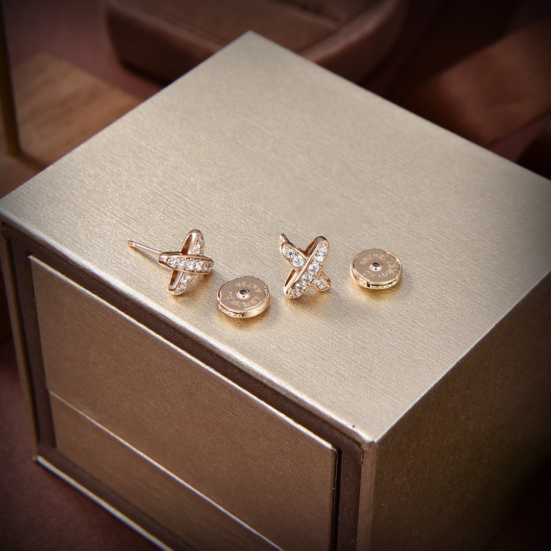 [Elara jewelsry ]JEUX DE GOLD DIAMOND EARRINGS