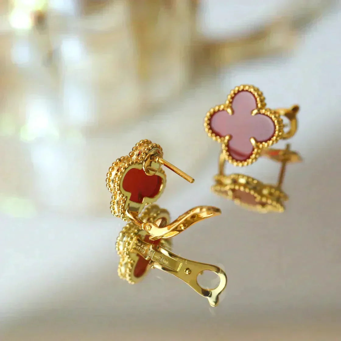 [Elara jewelsry ]CLOVER MEDIUM 1 MOTIFS CARNELIAN  EARRINGS