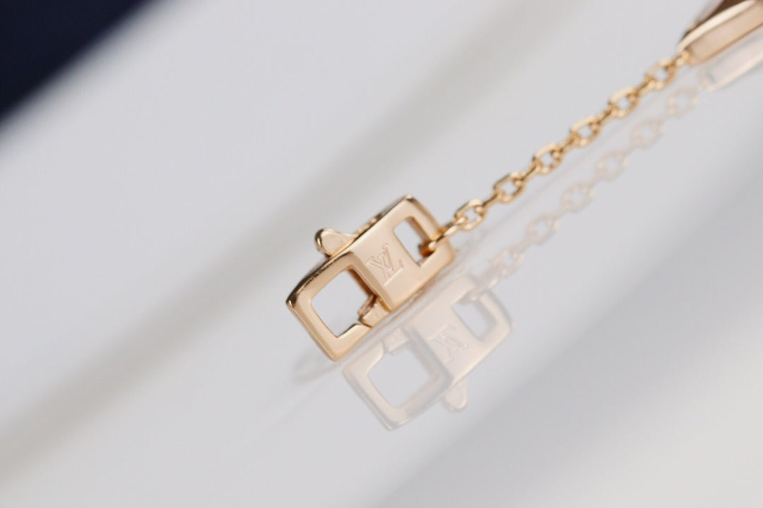 [Elara jewelsry ]LEAF CLOVER BRACELET