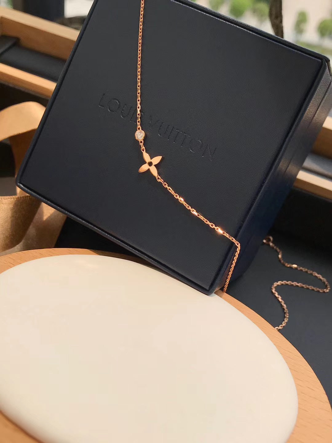 [Elara jewelsry ]BLOSSOM PENDANT PINK GOLD AND DIAMOND