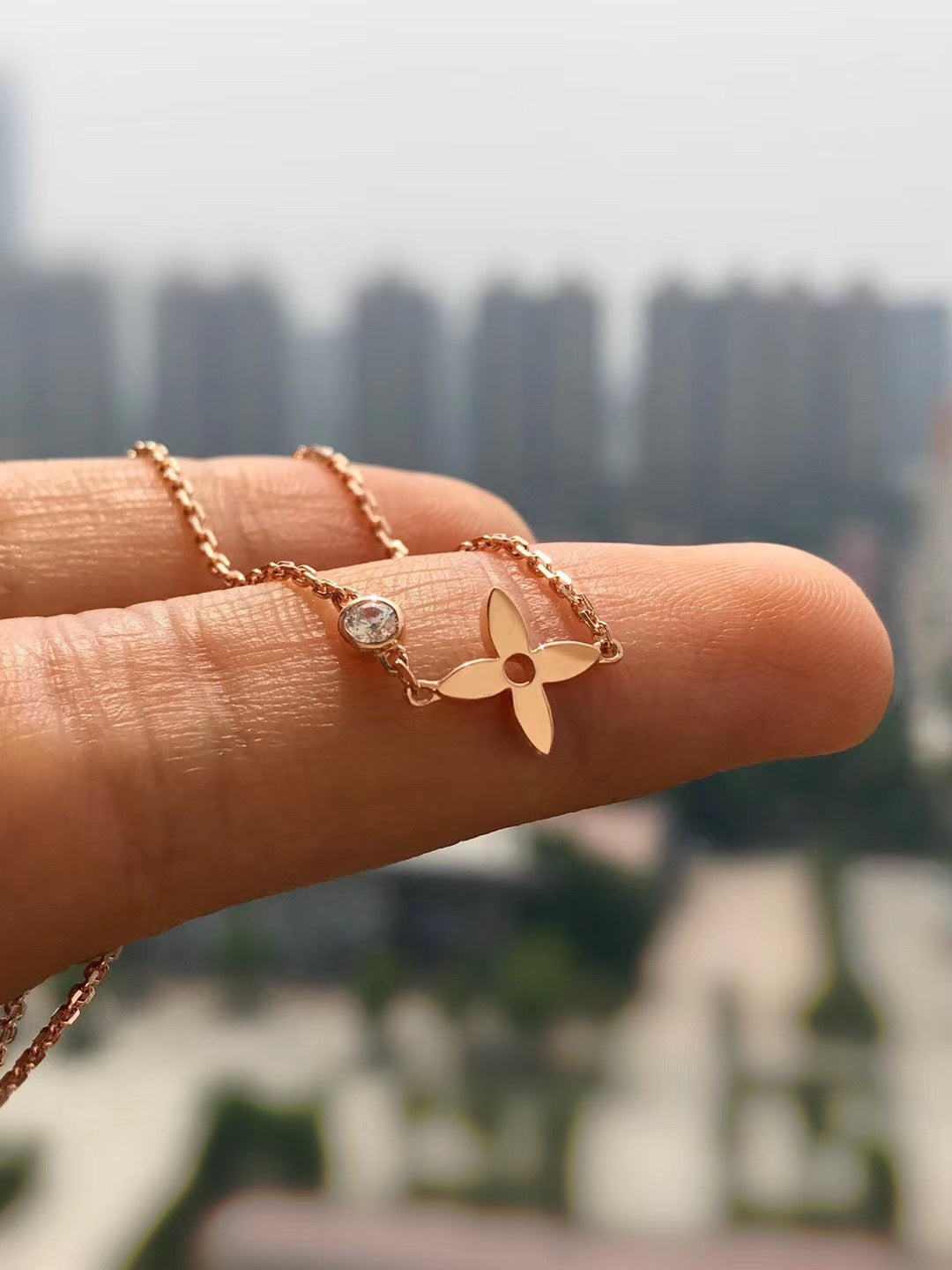 [Elara jewelsry ]BLOSSOM PENDANT PINK GOLD AND DIAMOND