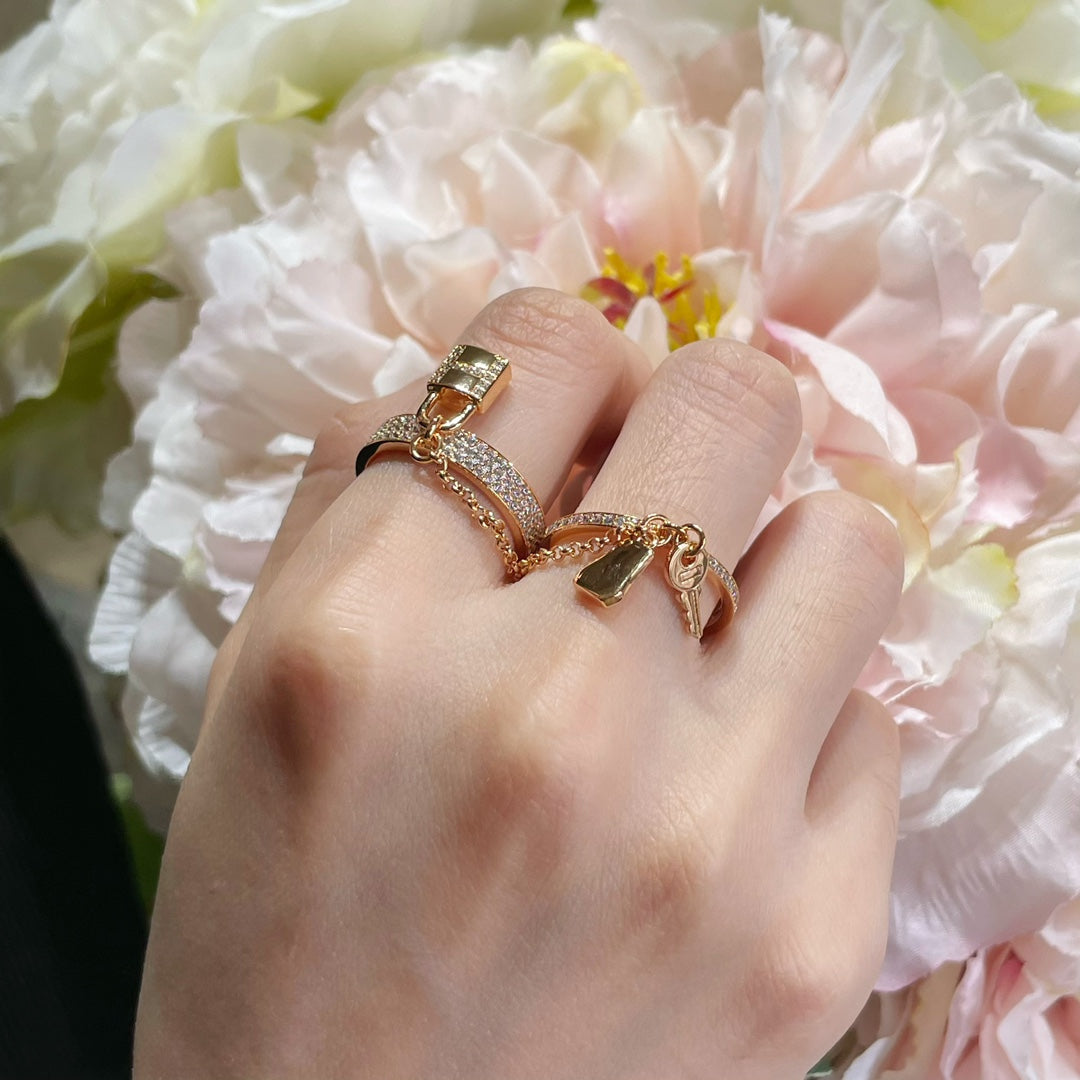 [Elara jewelsry ]HM KELLY CLOCHETTE DOUBLE RING IN  WITH DIAMONDS