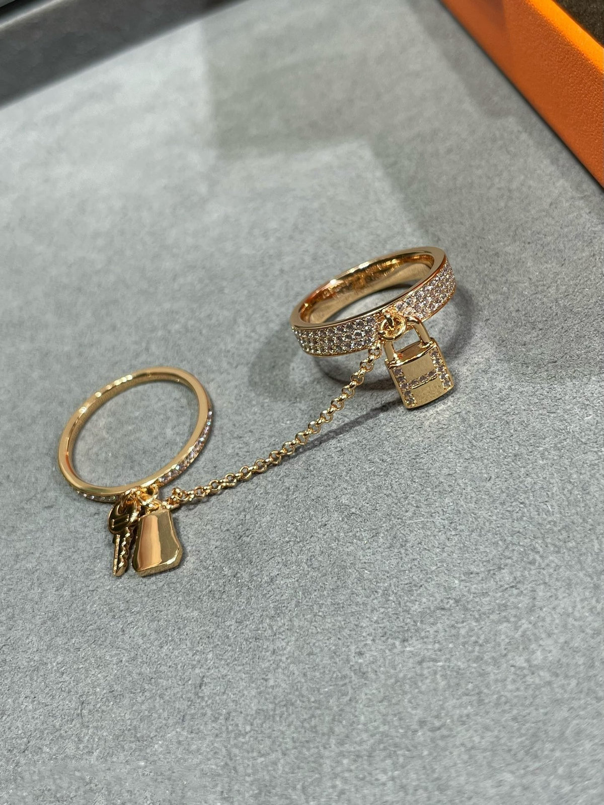 [Elara jewelsry ]HM KELLY CLOCHETTE DOUBLE RING IN  WITH DIAMONDS