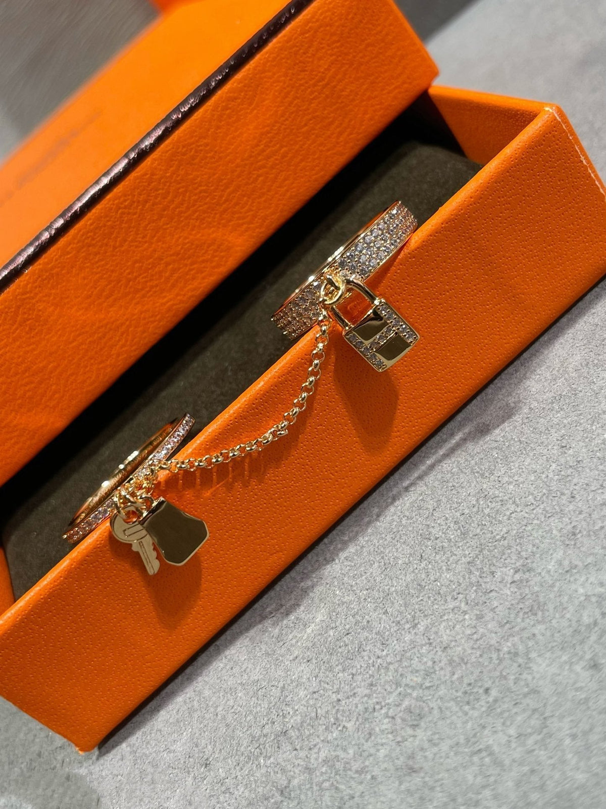 [Elara jewelsry ]HM KELLY CLOCHETTE DOUBLE RING IN  WITH DIAMONDS