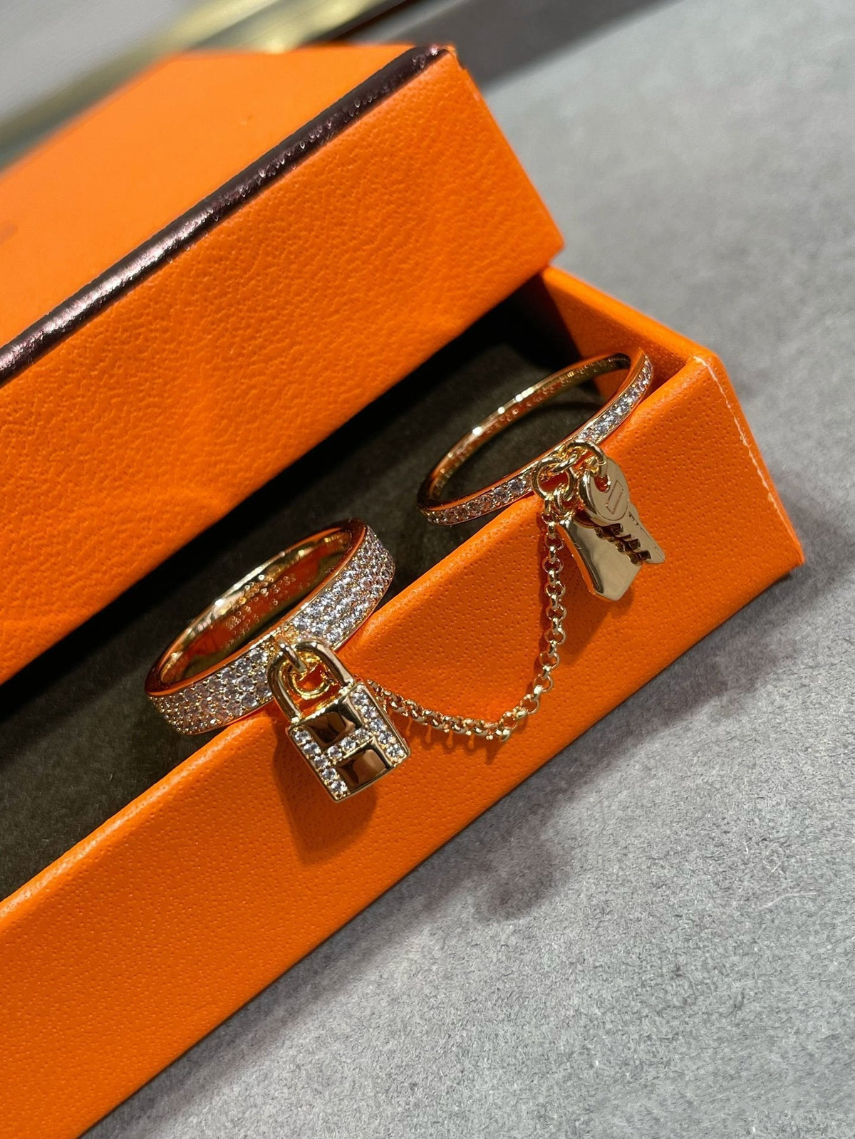 [Elara jewelsry ]HM KELLY CLOCHETTE DOUBLE RING IN  WITH DIAMONDS