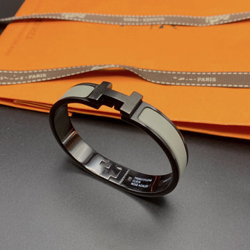 [Elara jewelsry ]CLIC HM SO BLACK GREY BRACELET