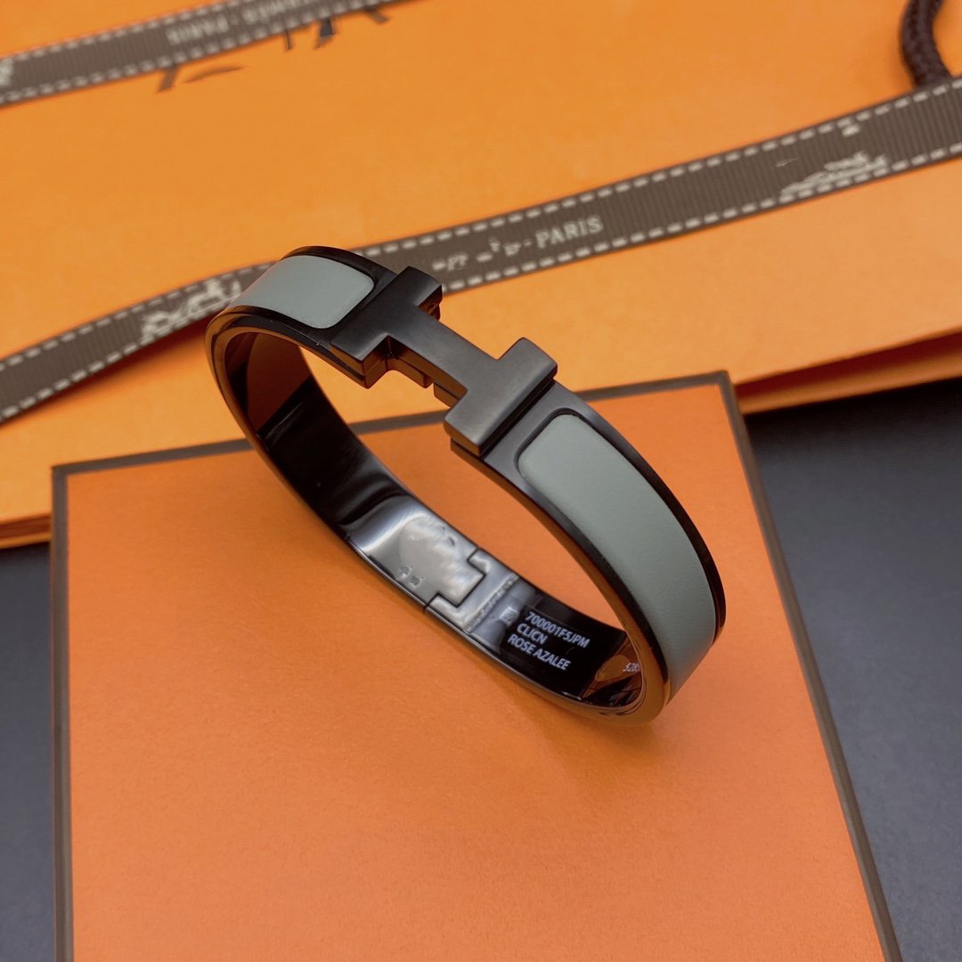 [Elara jewelsry ]CLIC HM SO BLACK GREY BRACELET