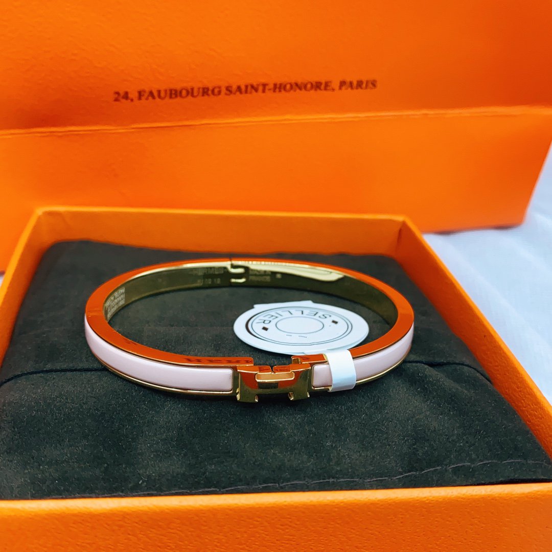 [Elara jewelsry ]CLASSIC HM CLIC  PINK 8MM ENAMEL BRACELET