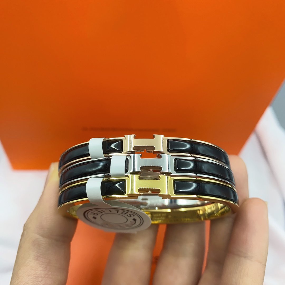 [Elara jewelsry ]CLASSIC HM CLIC BLACK 8MM ENAMEL BRACELET