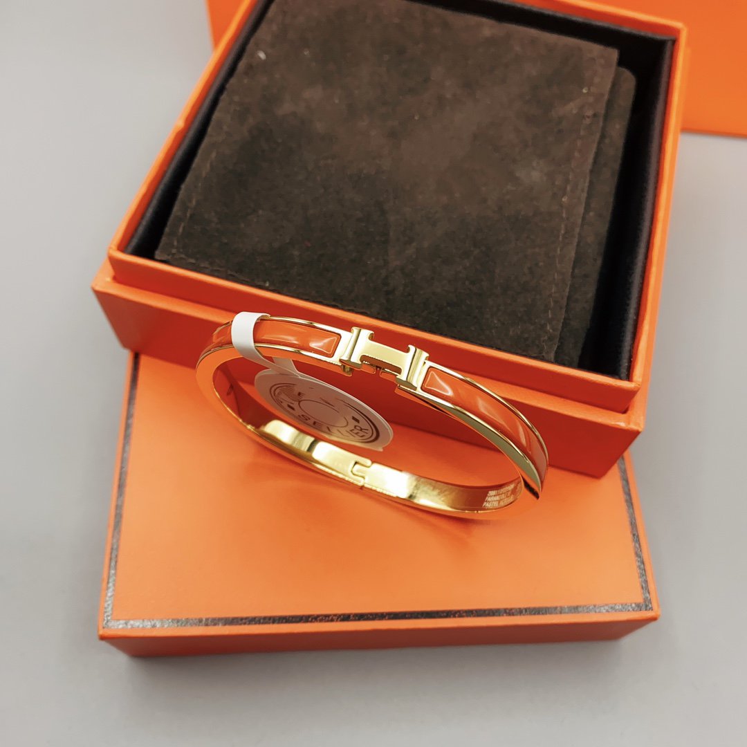 [Elara jewelsry ]CLASSIC HM CLIC RED 8MM ENAMEL BRACELET