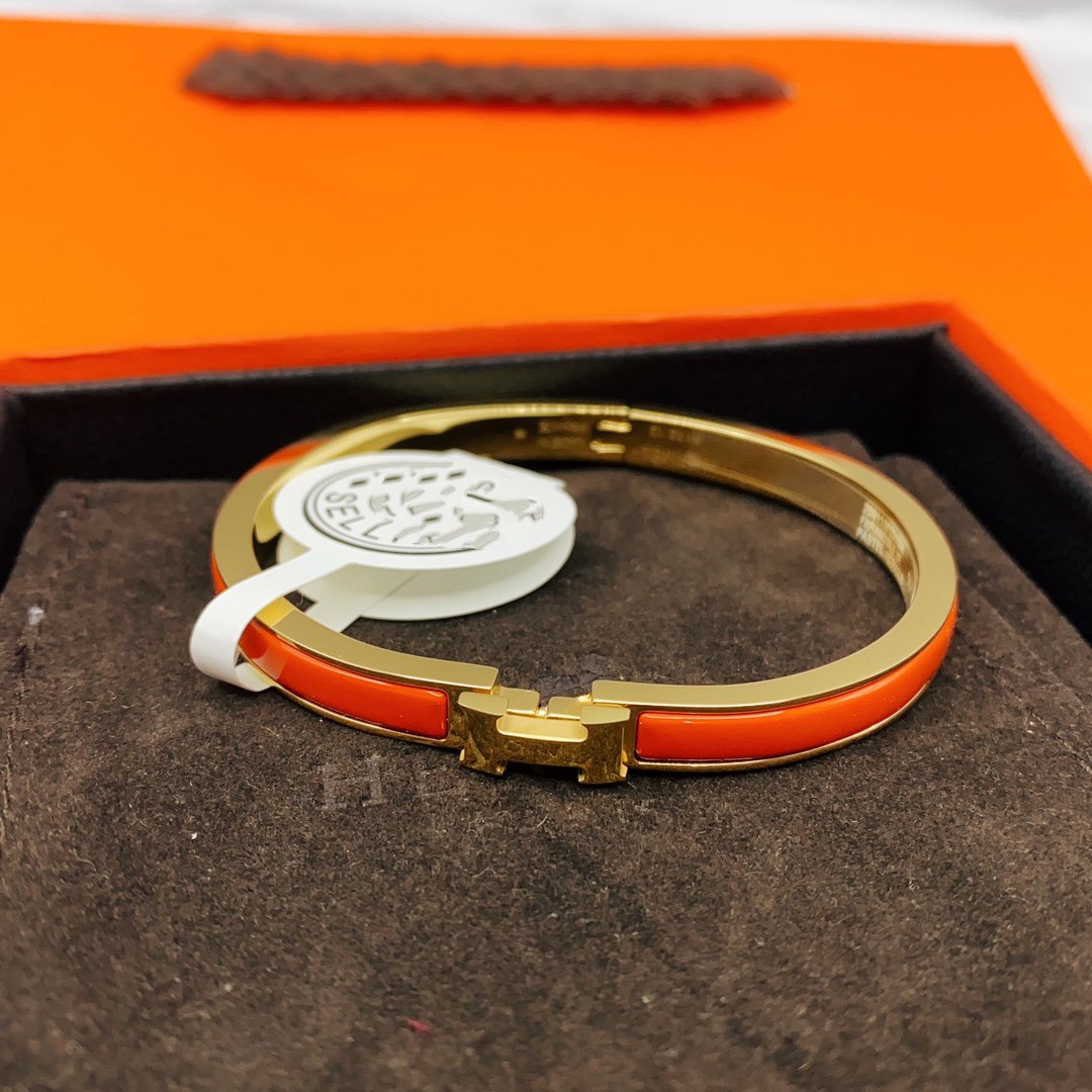 [Elara jewelsry ]CLASSIC HM CLIC RED 8MM ENAMEL BRACELET