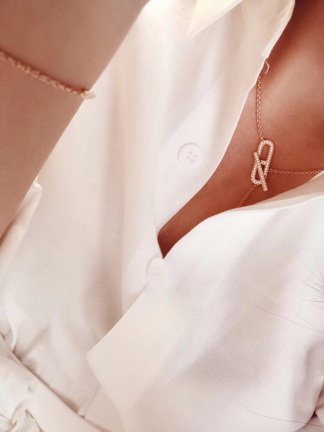 [Elara jewelsry ]HM FIRE PIG NOSE NECKLACE TRENDY STREET
