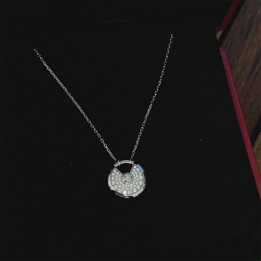 [Elara jewelsry ]AMULETTE SILVER FULL DIAMOND NECKLACE