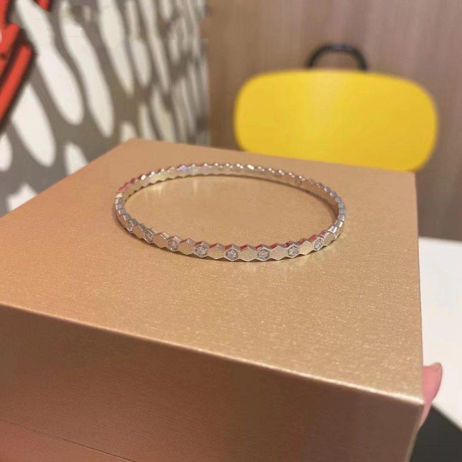 [Elara jewelsry ]BEE LOVE SILVER DIAMOND BRACELET