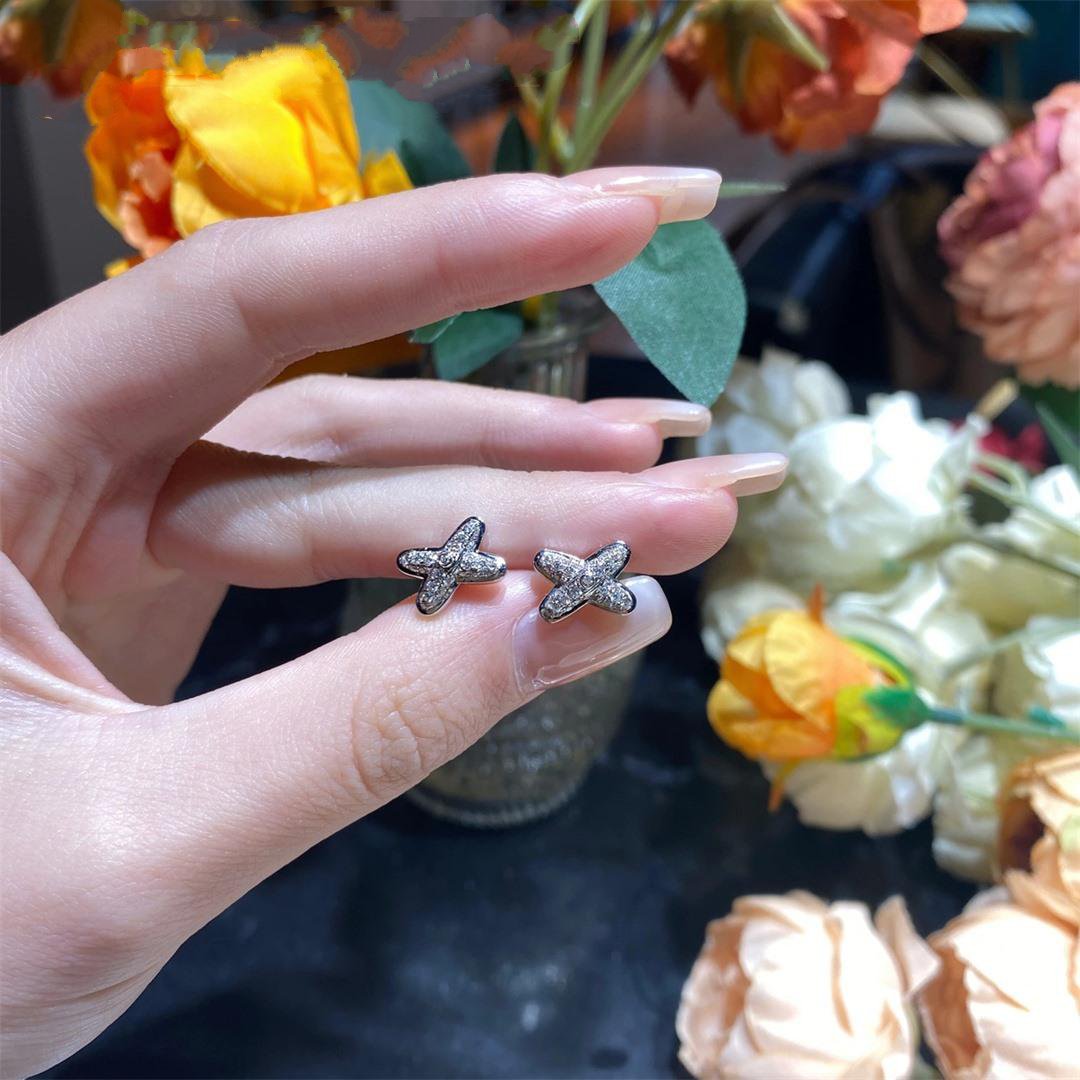 [Elara jewelsry ]JEUX DE SILVER DIAMOND EARRINGS