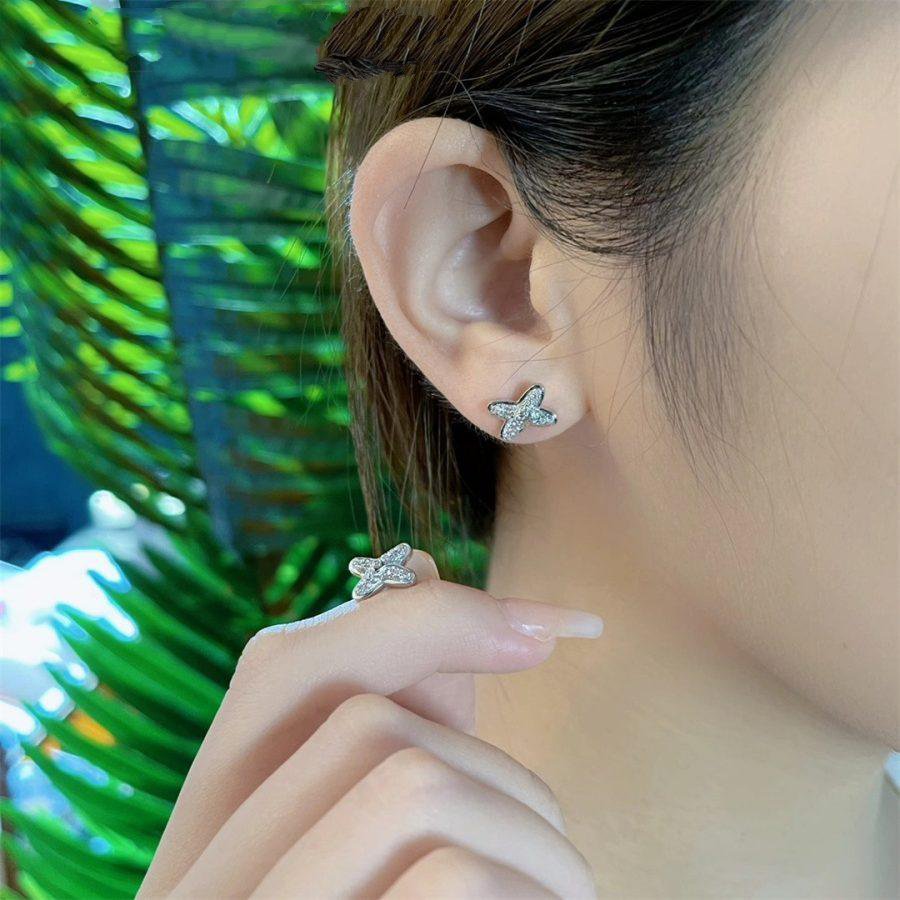 [Elara jewelsry ]JEUX DE SILVER DIAMOND EARRINGS