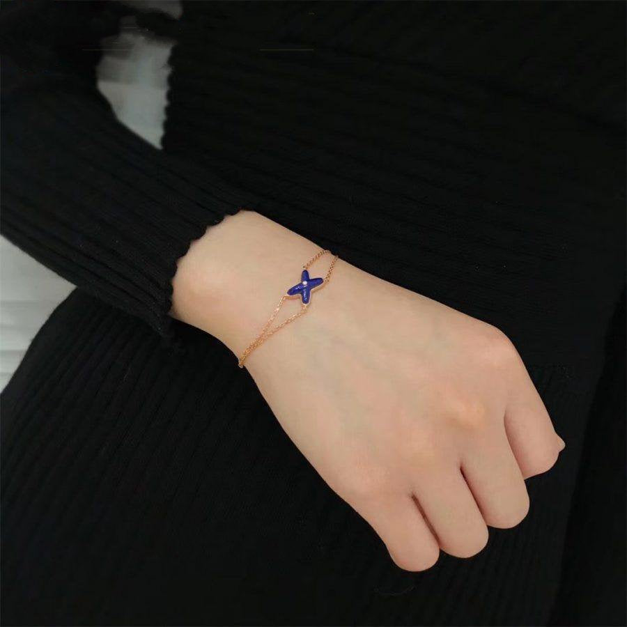 [Elara jewelsry ]Hollow Design Four-Leaf Clover Flower Shape Bracelet