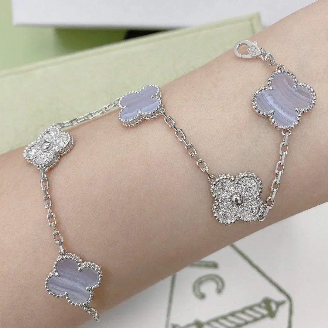 [Elara jewelsry ] CLOVER 5 MOTIF PURPLE CHALCEDONY BRACELET COLLECTION