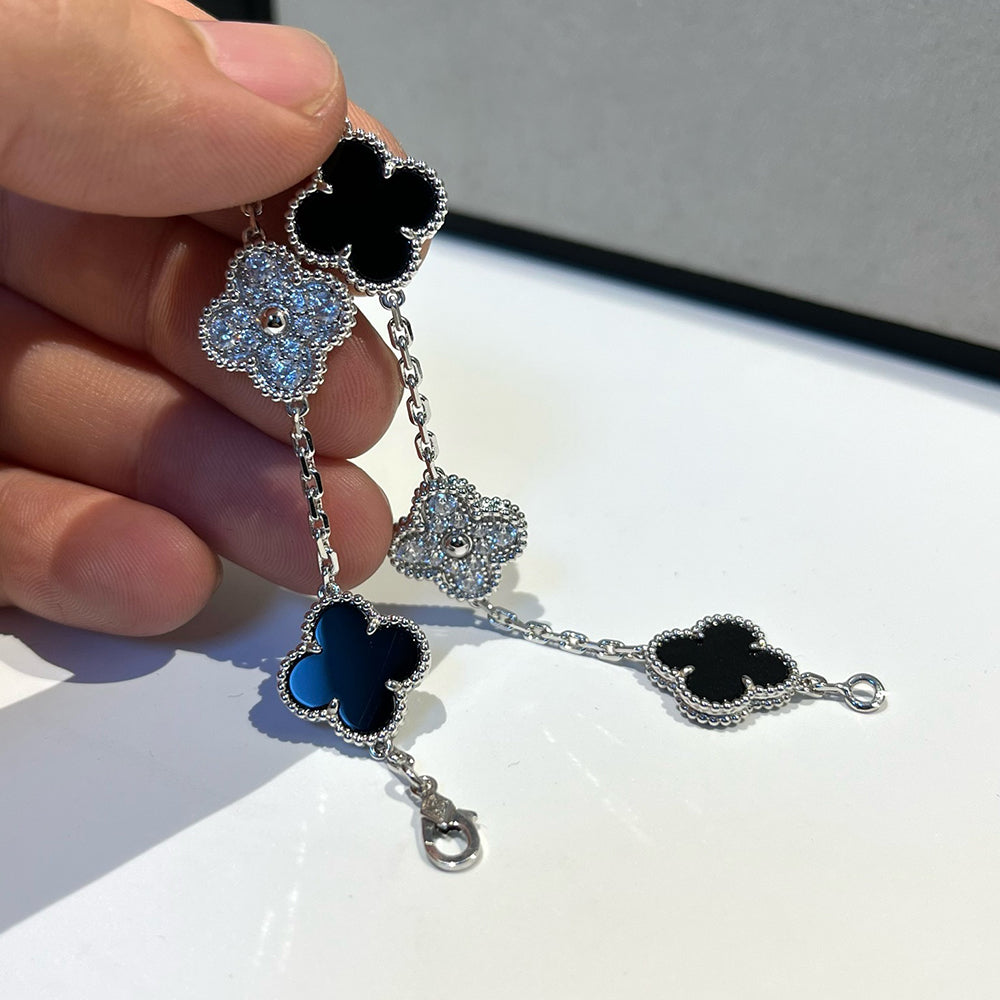 [Elara jewelsry ] CLOVER 5 MOTIF ONYXS BRACELET COLLECTION