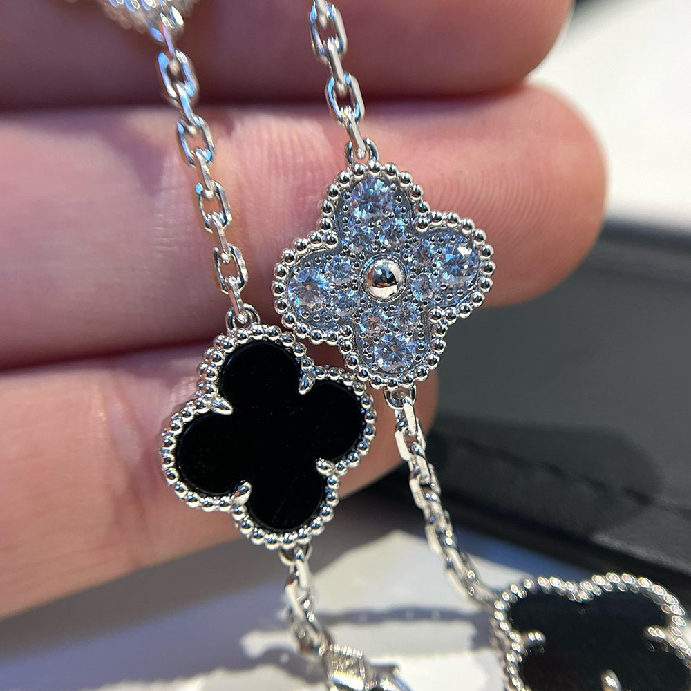 [Elara jewelsry ] CLOVER 5 MOTIF ONYXS BRACELET COLLECTION