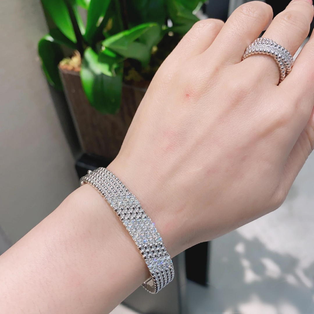 [Elara jewelsry]  FIVE-ROW DIAMOND BRACELET