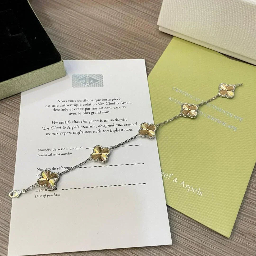 [Elara jewelsry ] CLOVER 5 MOTIF LASER BRACELET COLLECTION