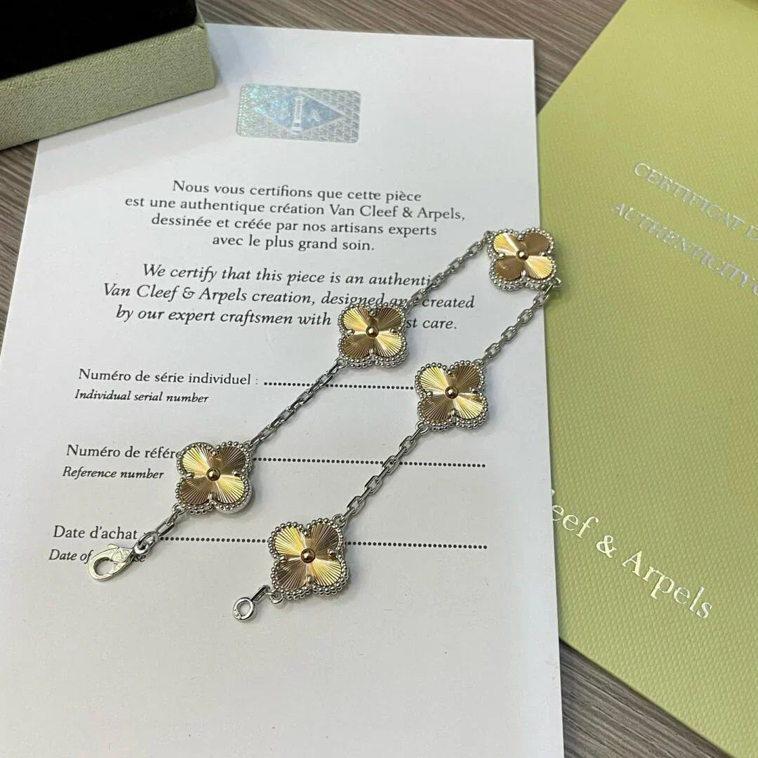 [Elara jewelsry ] CLOVER 5 MOTIF LASER BRACELET COLLECTION