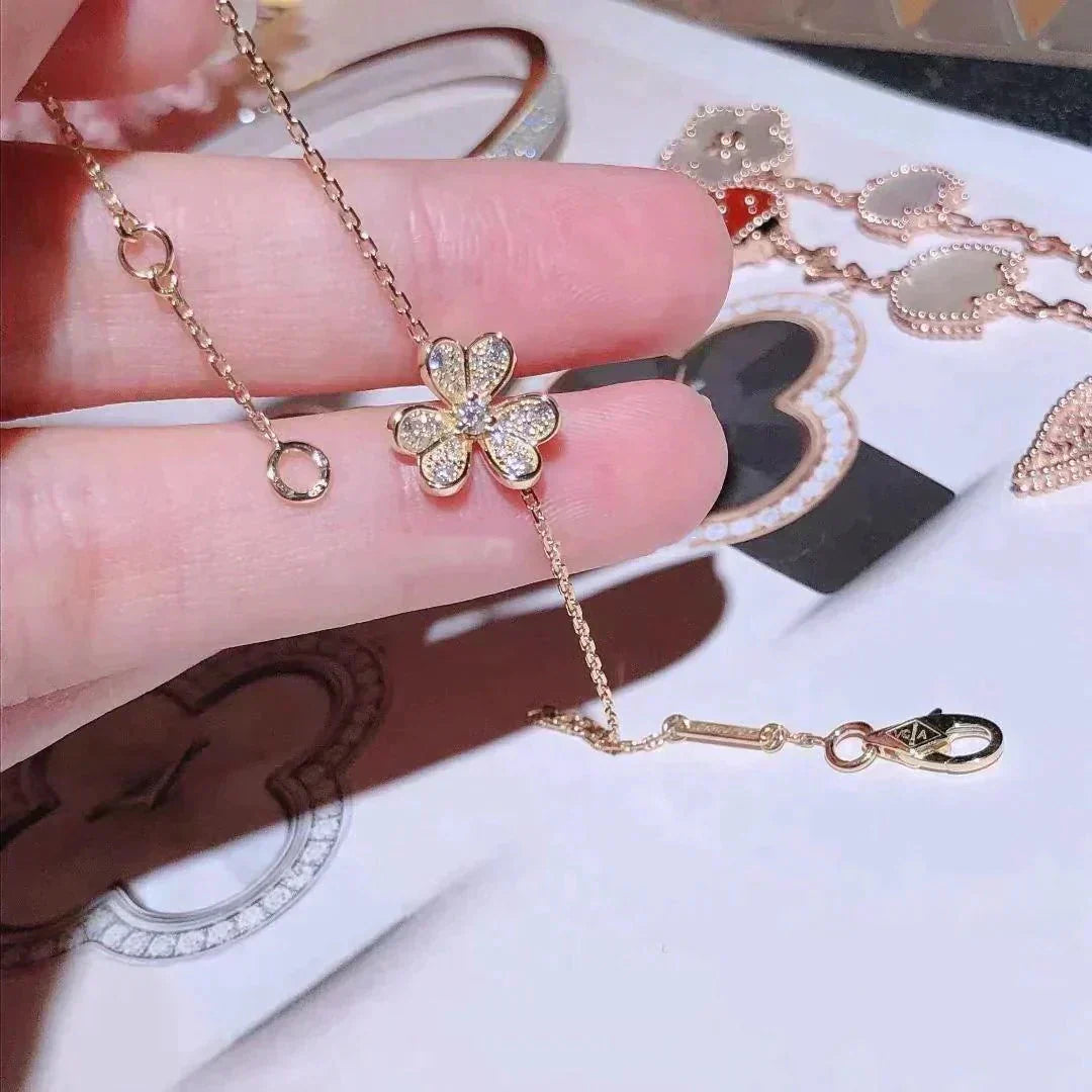 [Elara jewelsry ]FRIVOLE GOLD FLOWER DIAMOND BRACELET