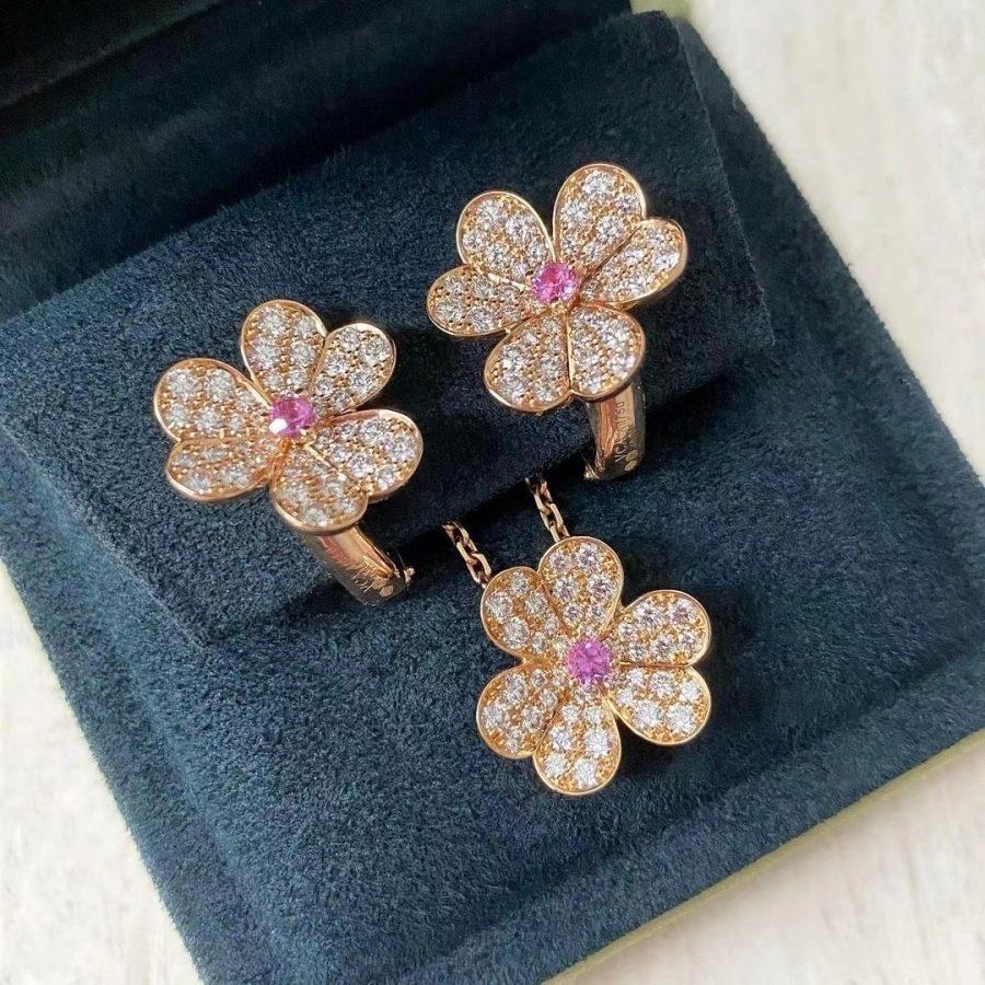 [Elara jewelsry ]FRIVOLE ROSE GOLD FLOWER DIAMOND NECKLACE