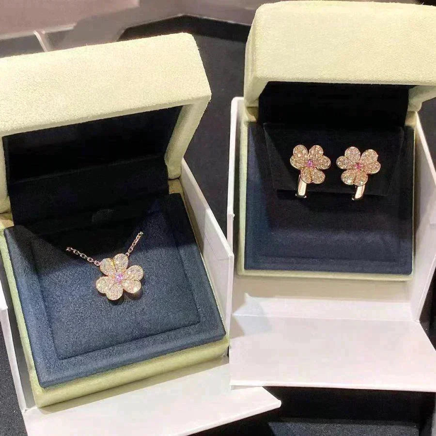 [Elara jewelsry ]FRIVOLE ROSE GOLD FLOWER DIAMOND NECKLACE