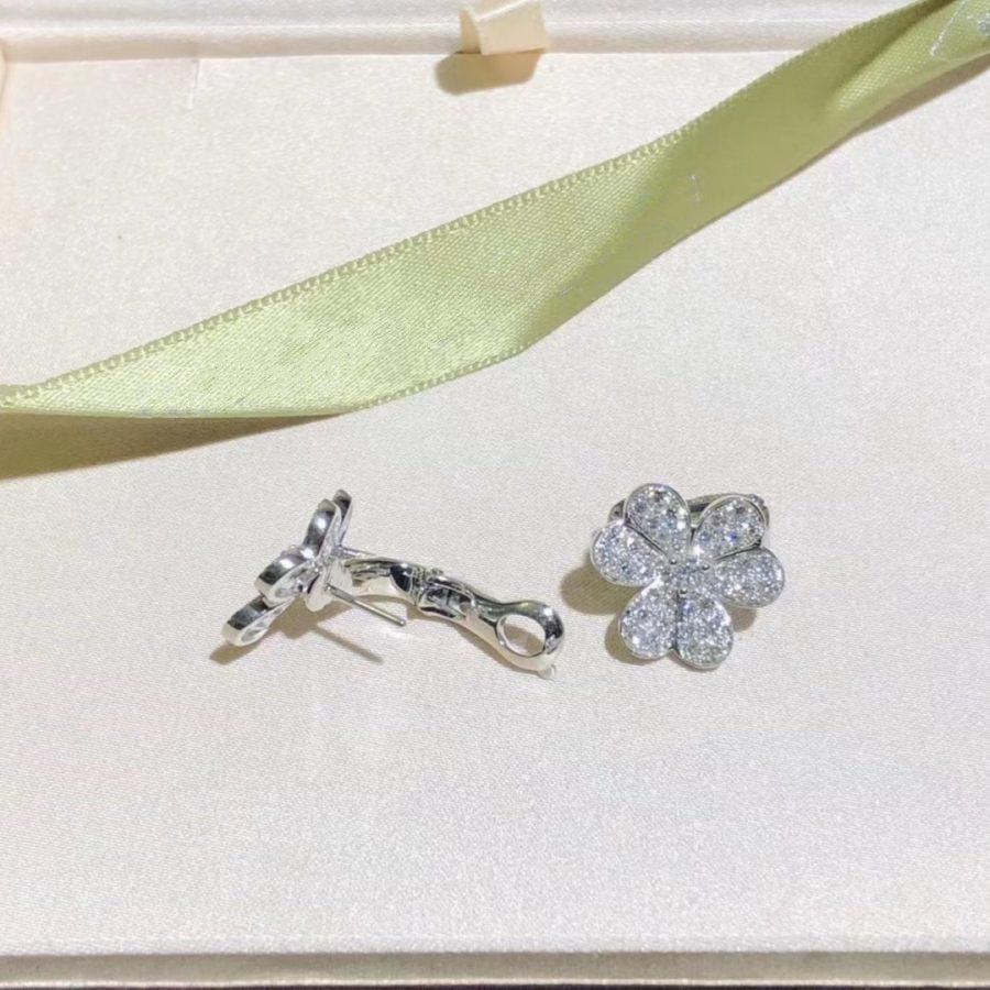 [Elara jewelsry ]FRIVOLE SILVER FLOWER DIAMOND EARRINGS