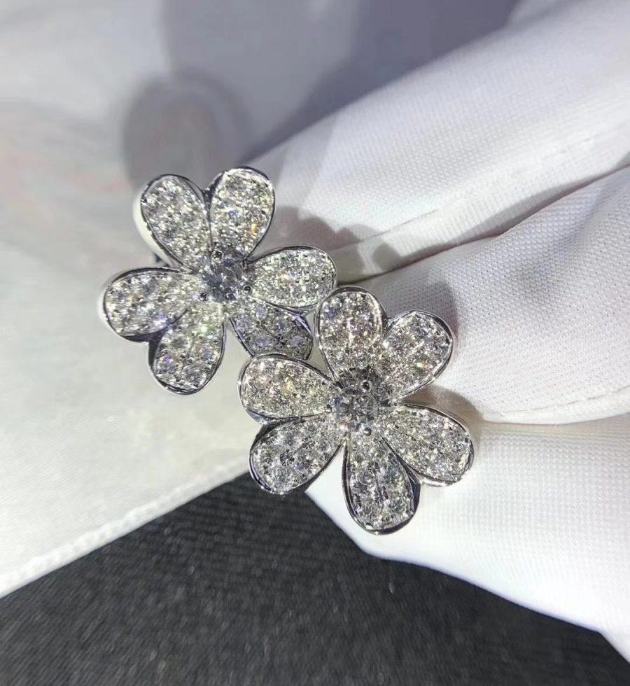 [Elara jewelsry ]FRIVOLE SILVER FLOWER DIAMOND EARRINGS