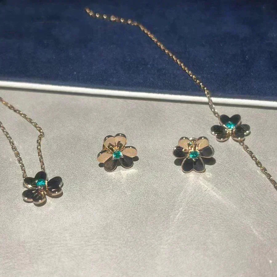 [Elara jewelsry ]FRIVOLE  FLOWER MALACHITE EARRINGS