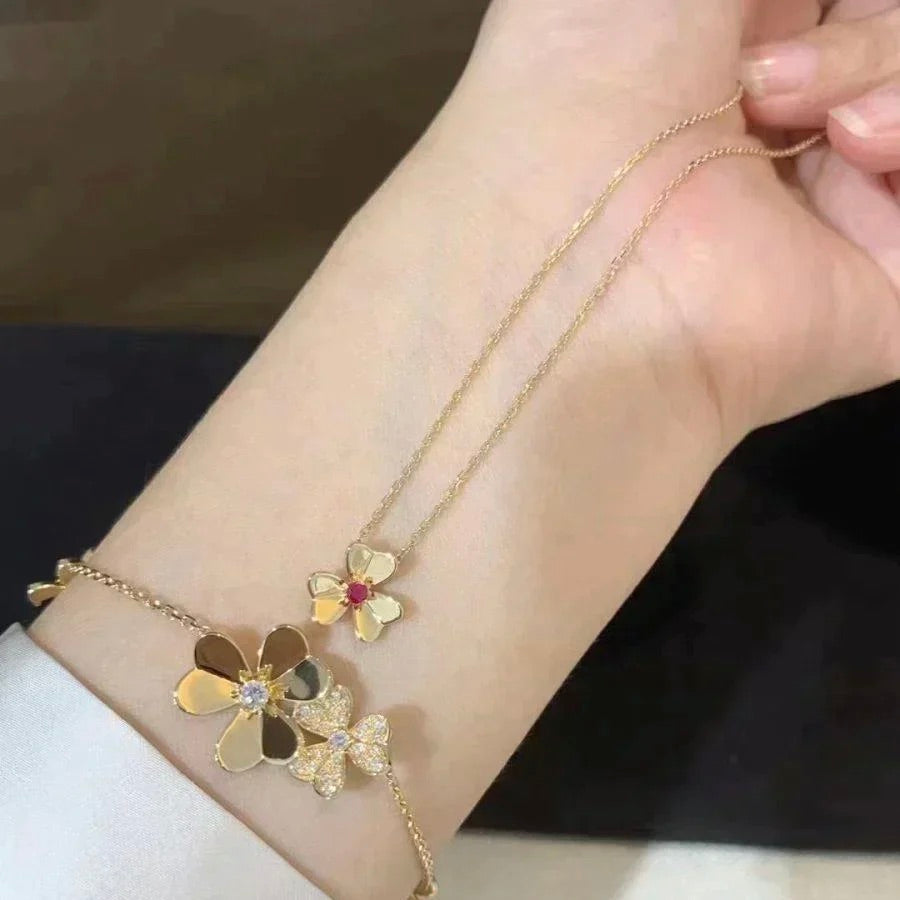 [Elara jewelsry ]FRIVOLE GOLD FLOWER NECKLACE