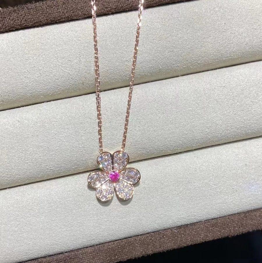 [Elara jewelsry ]FRIVOLE ROSE GOLD FLOWER DIAMOND NECKLACE