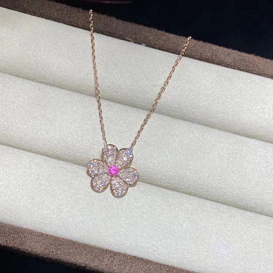 [Elara jewelsry ]FRIVOLE ROSE GOLD FLOWER DIAMOND NECKLACE