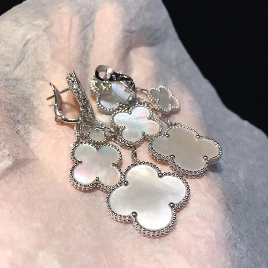 [Elara jewelsry ]CLOVER EARRINGS WHITE MOP 4 MOTIFS SILVER