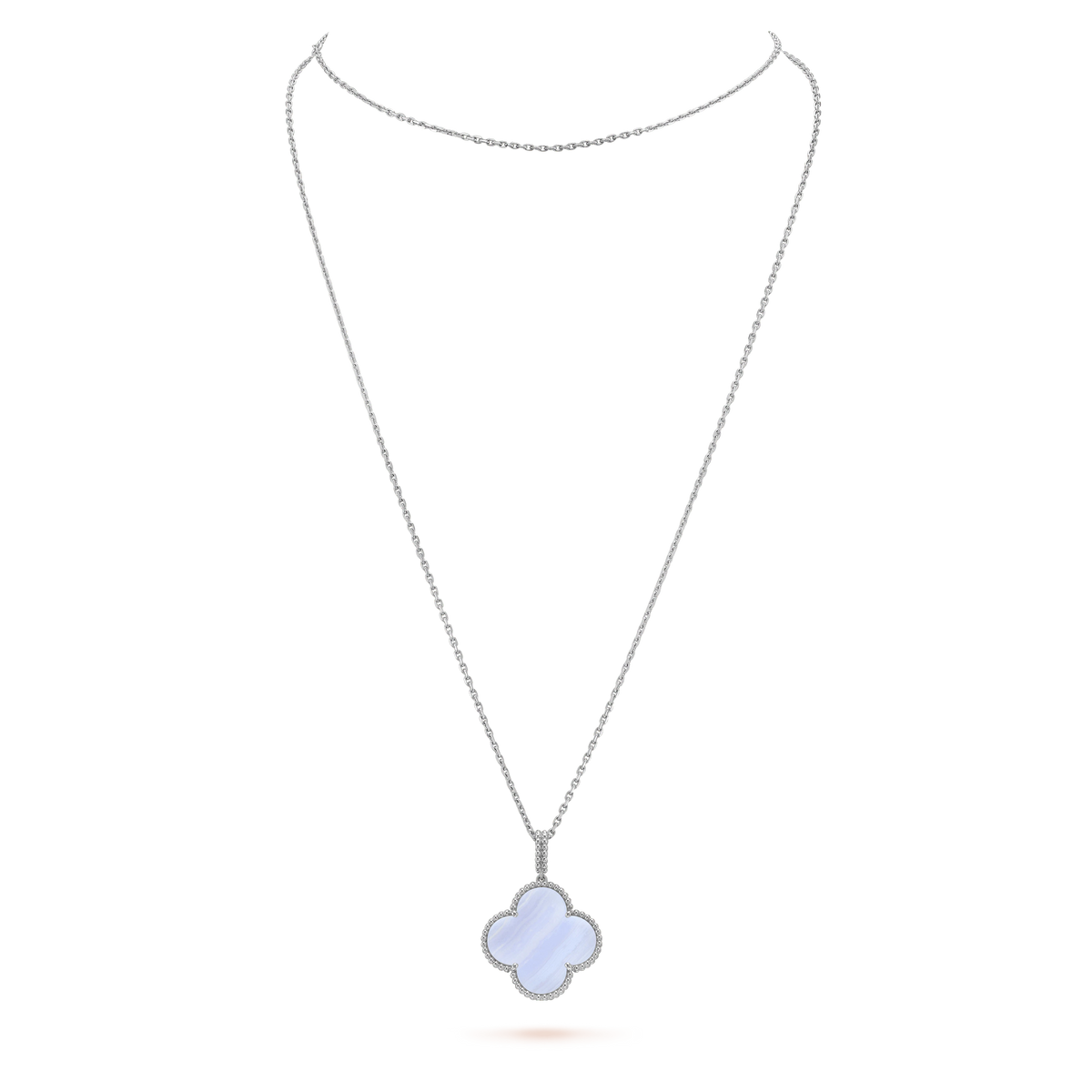 [Elara jewelsry ]CLOVER SILVER CHALCEDONY BIG CLOVER NECKLACE