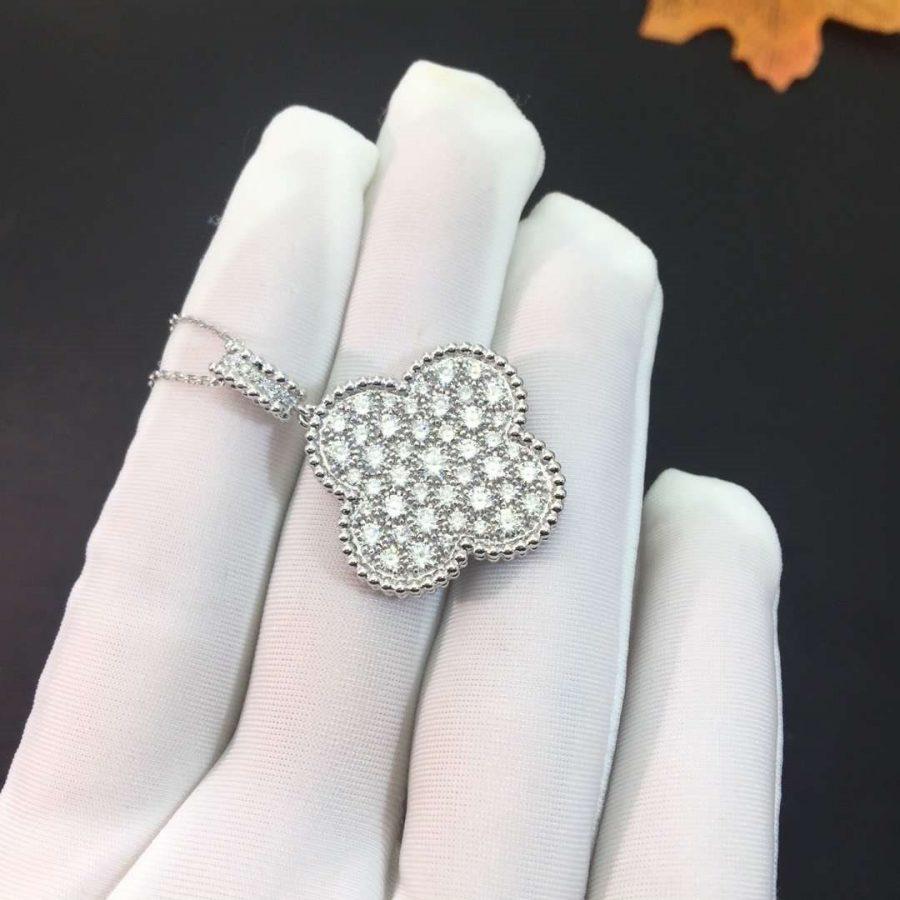 [Elara jewelsry ]CLOVER 25MM SILVER FULL DIAMOND BIG CLOVER NECKLACE