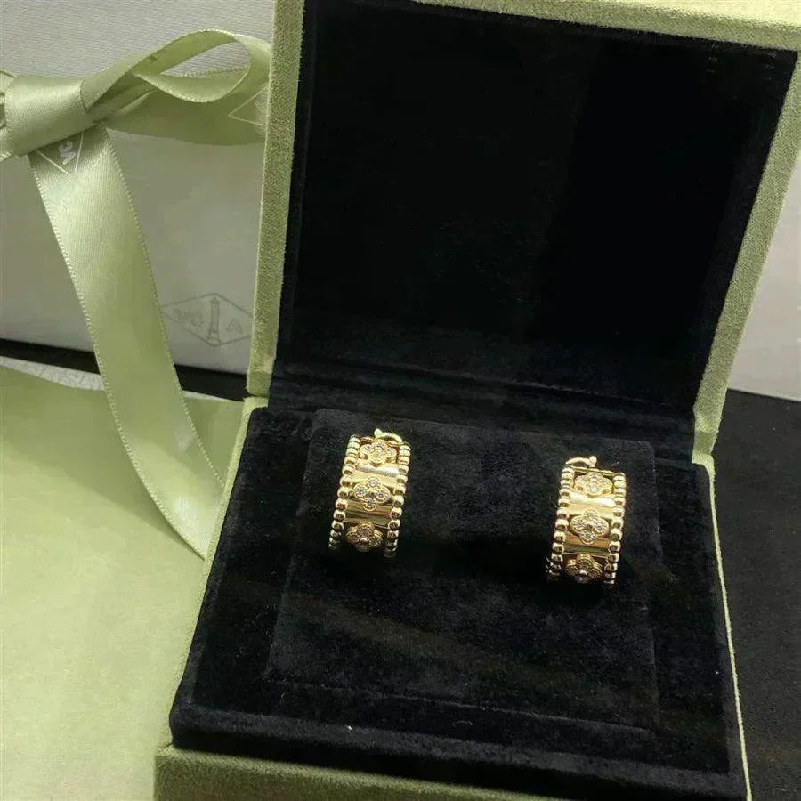 [Elara jewelsry ]PERLEE DIAMOND EARRINGS