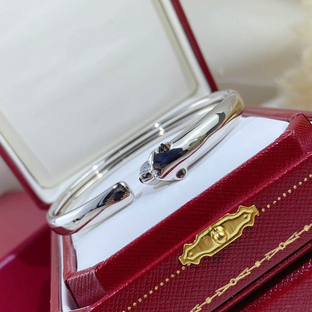 [Elara jewelsry ]PANTHERE SILVER OPEN BRACELET