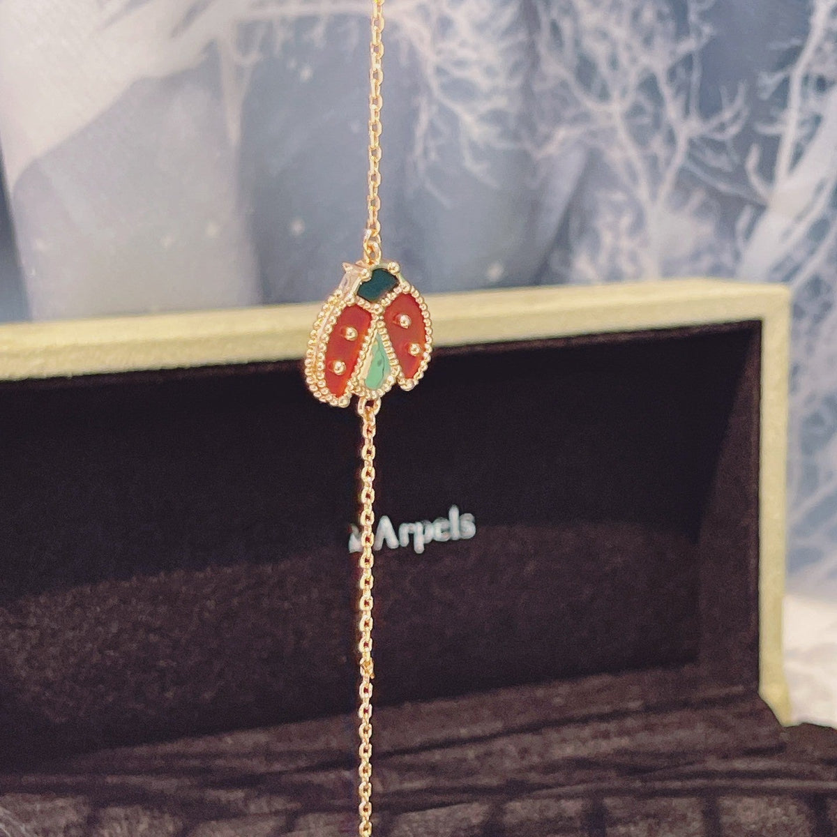 [Elara jewelsry ]LUCKY SPRING 1 MOTIF PINK GOLD BRACELET