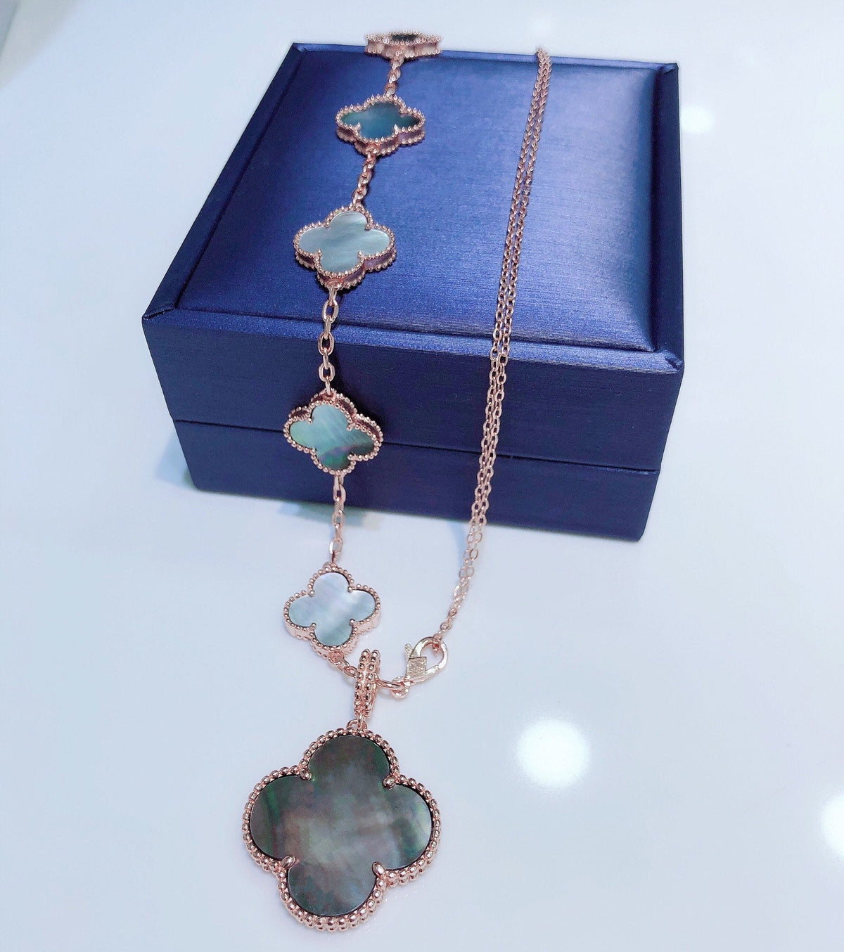 [Elara jewelsry ]COMBINED BRACELET 5 MOTIFS AND NECKLACE DARK MOP ROSE GOLD
